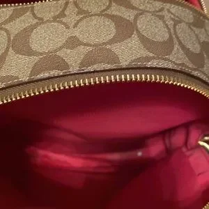 Coach Backpack with hot pink accents ??Coach Court Leather Backpack Beautiful Pink Color  main image 4
